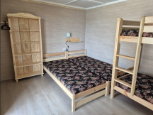 Plážový resort Laguna 4L chatky, soc.zařízení, lednice