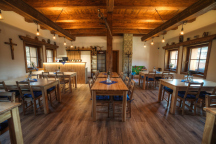 Kemp Machůzky Restaurace Gajdův dvůr 800m