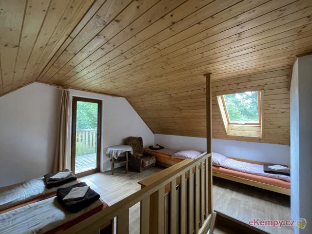 Camp Javořice - turistatek Chata pod Javořicí - ložnice v 1. patře.