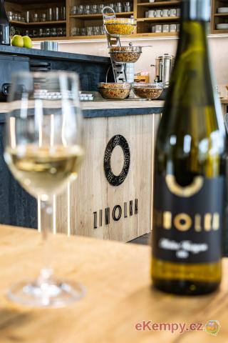 Penziony a kemp San Marco, Mutěnice Penziony a kemp San Marco Bistro U Babičky