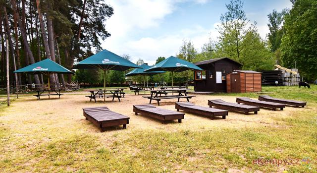 Rekreační areál Sázavský ostrov letní bistro